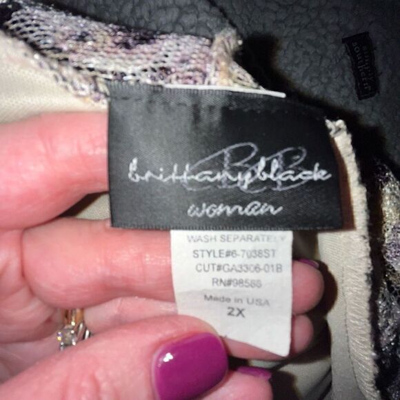 Brittany Black Woman multi-color lace jacket 2 XL - Picture 3 of 4